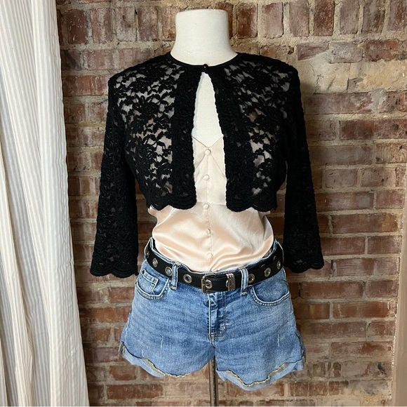 Vintage Black Lace Cropped Cardigan -Size S -TP10 - Picture 3 of 8